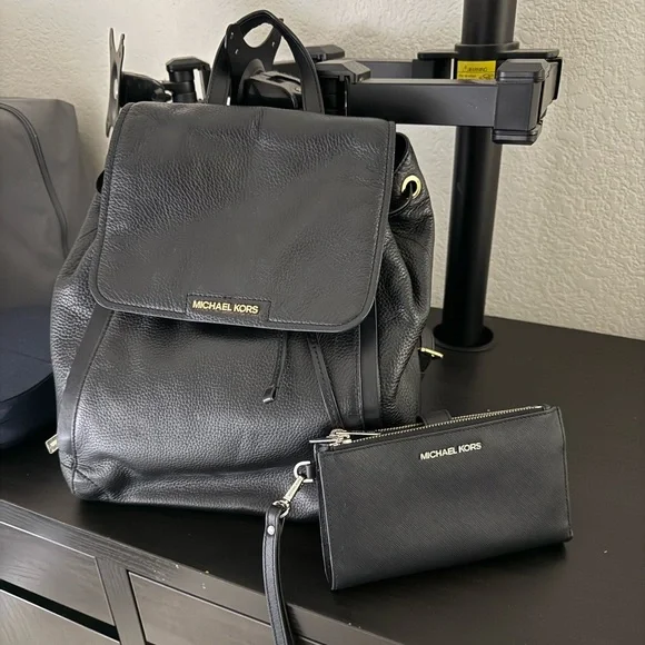 Michael Kors black leather backpack purse with matching wallet. Amazon.com: Michael Kors Serena MD Flap Backpack bundled  main image 2